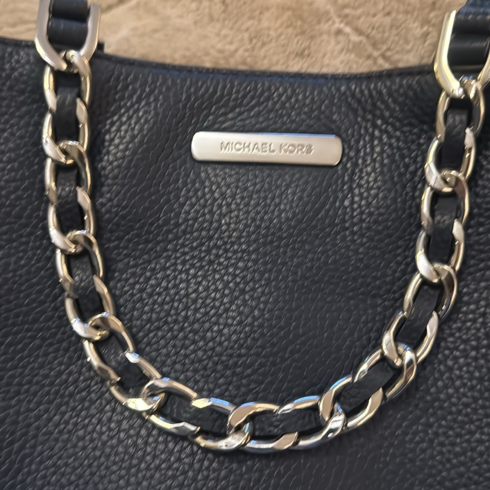 Michael Kors EW Harper Tote Shoulder Bag - Picture 8 of 8